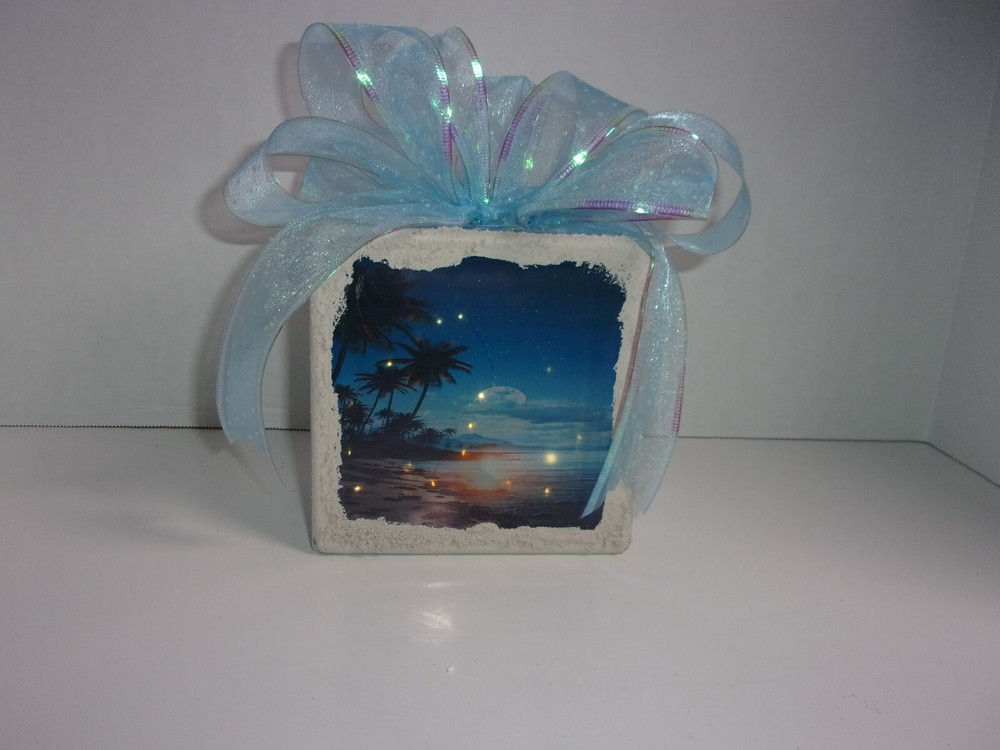 Palm Tree Lighted Glass Block