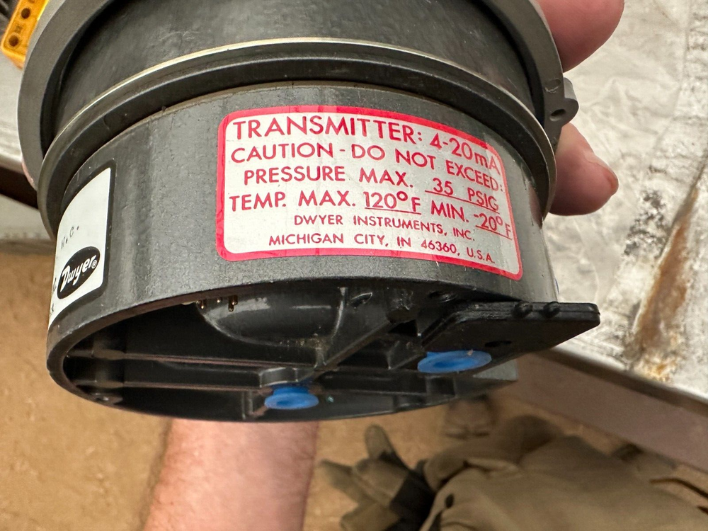 Dwyer Instruments Pressure Transmitter 602-2