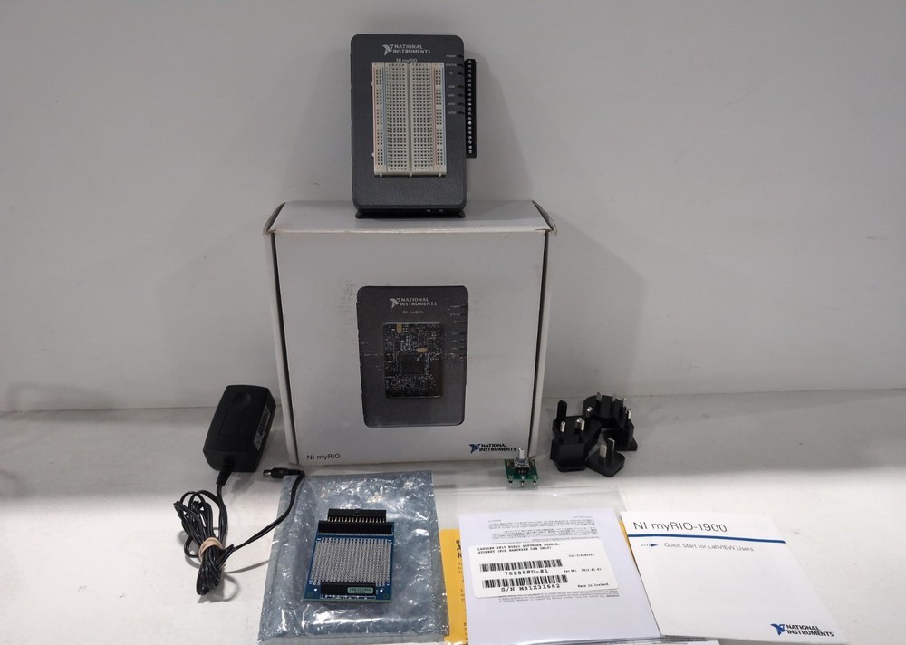 National Instruments USB myRIO-1900 Kit ProtoBoard