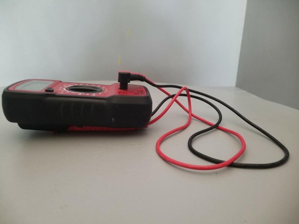 SDAR Digital Multimeter, SDT-830A