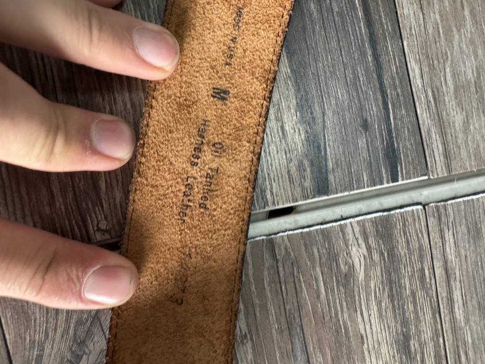 Eddie Bauer Guitar Strap Leather Nice Belt ?