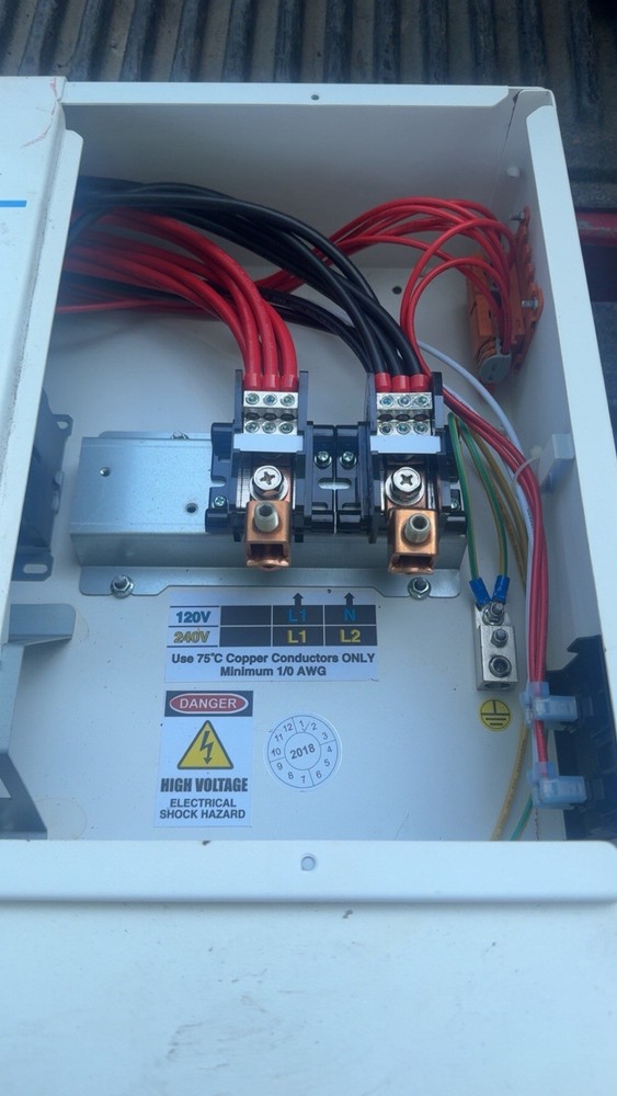 Autopilot Fuel DX24 120/240v 24 Light Controller USED