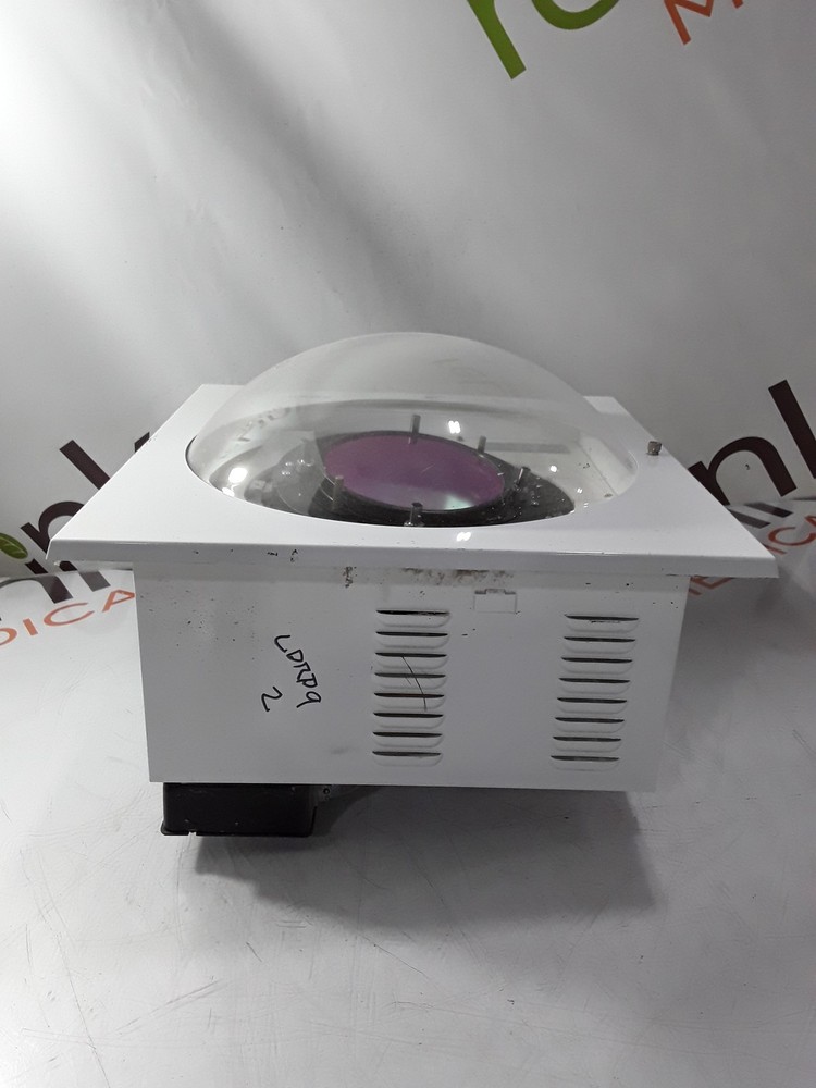 Skytron Mini Argos Surgical Light