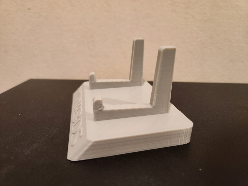 Nintendo 3DS Display Stand, 3d Printed Holds 3DS & XL Models