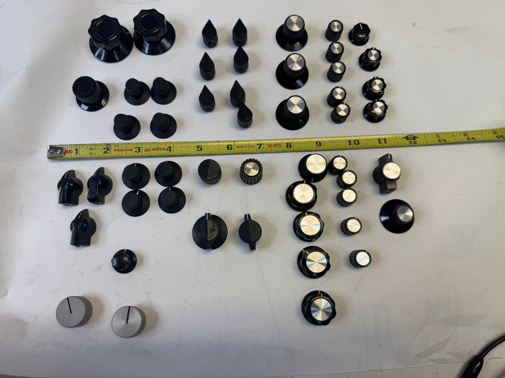 Equipment Knob HDCO BAKELITE/PLASTIC -  50+ KNOBS FOR ELECTRONICS / RADIOS / ECT