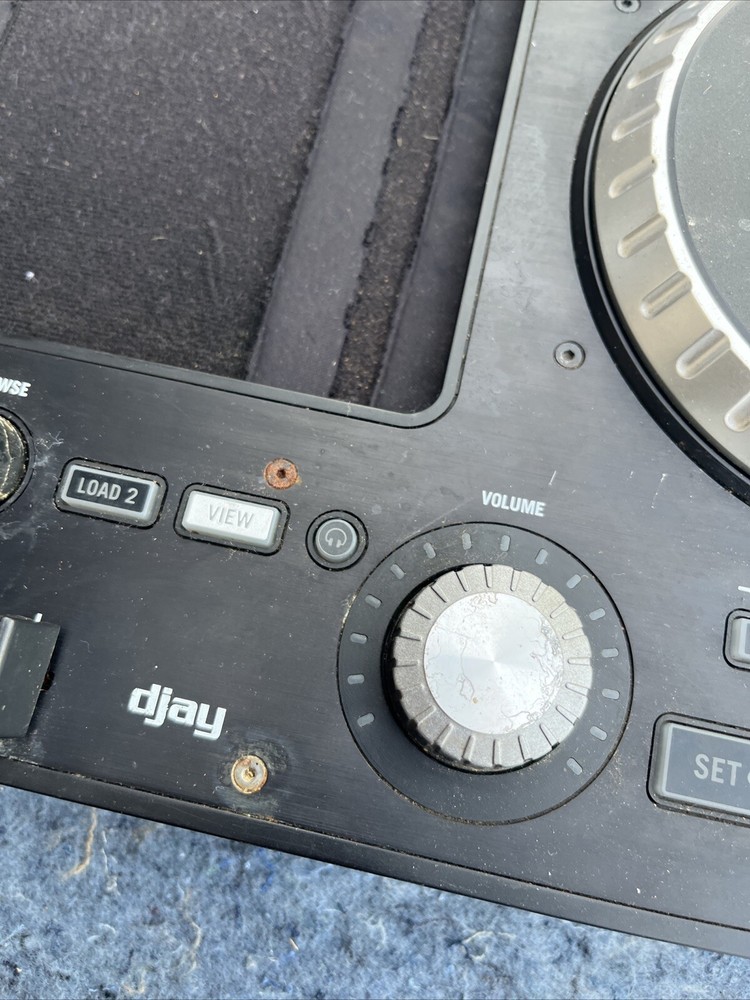 Numark IDJ PRO controller W/Case (Missing Power Cord) Parts only ,UNTESTED