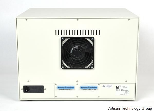 Modular Instruments M100 Amplifier Mainframe