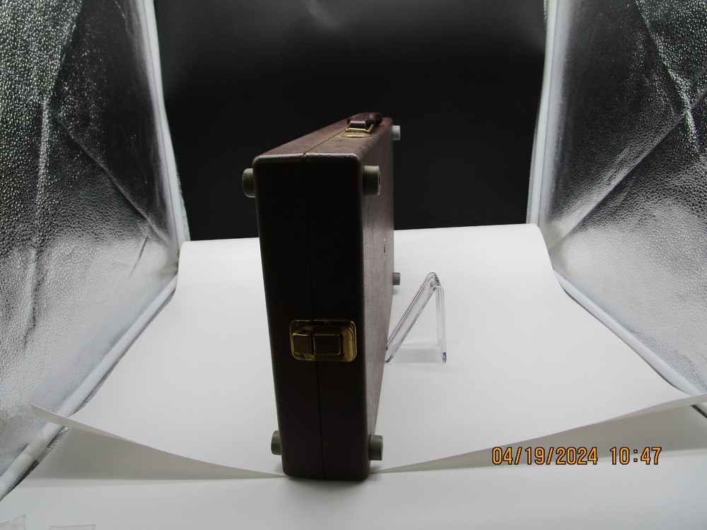 Vintage Intelligence Test Instruction w/Case. Very Good Condition.