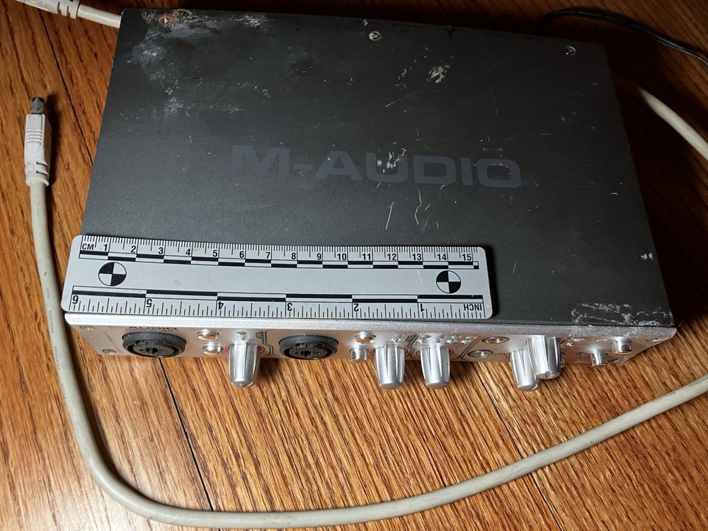 M Audio FireWire 410 interface with power supply