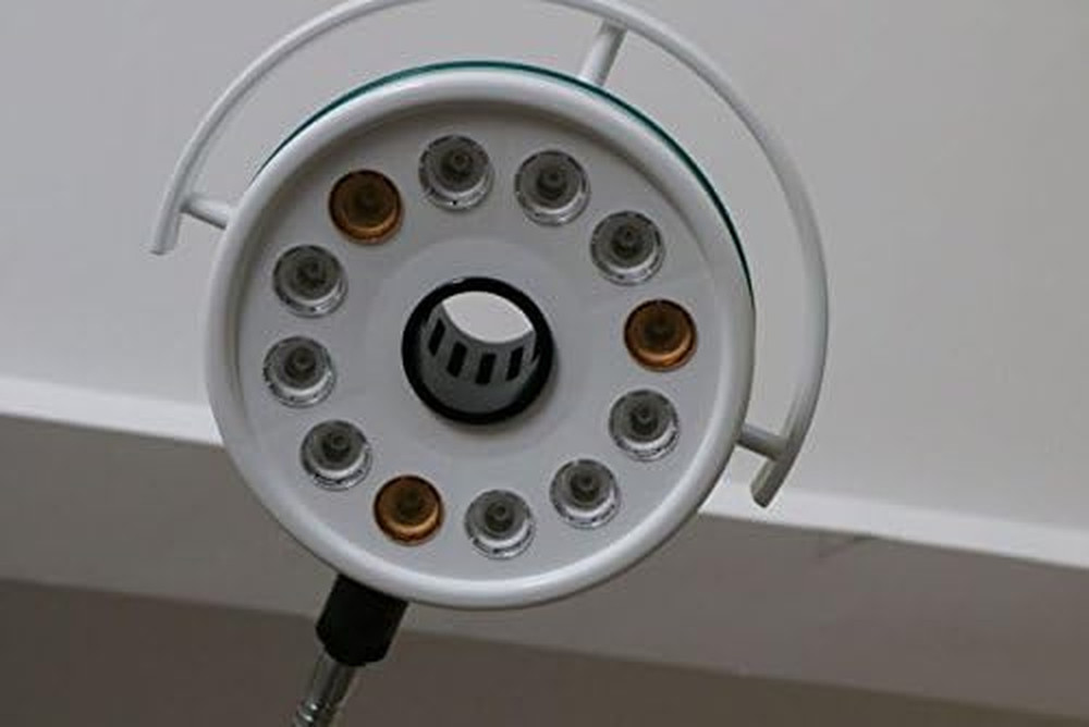 36 W Mobile LED Medical Shadowless Lamp AC Exam Light