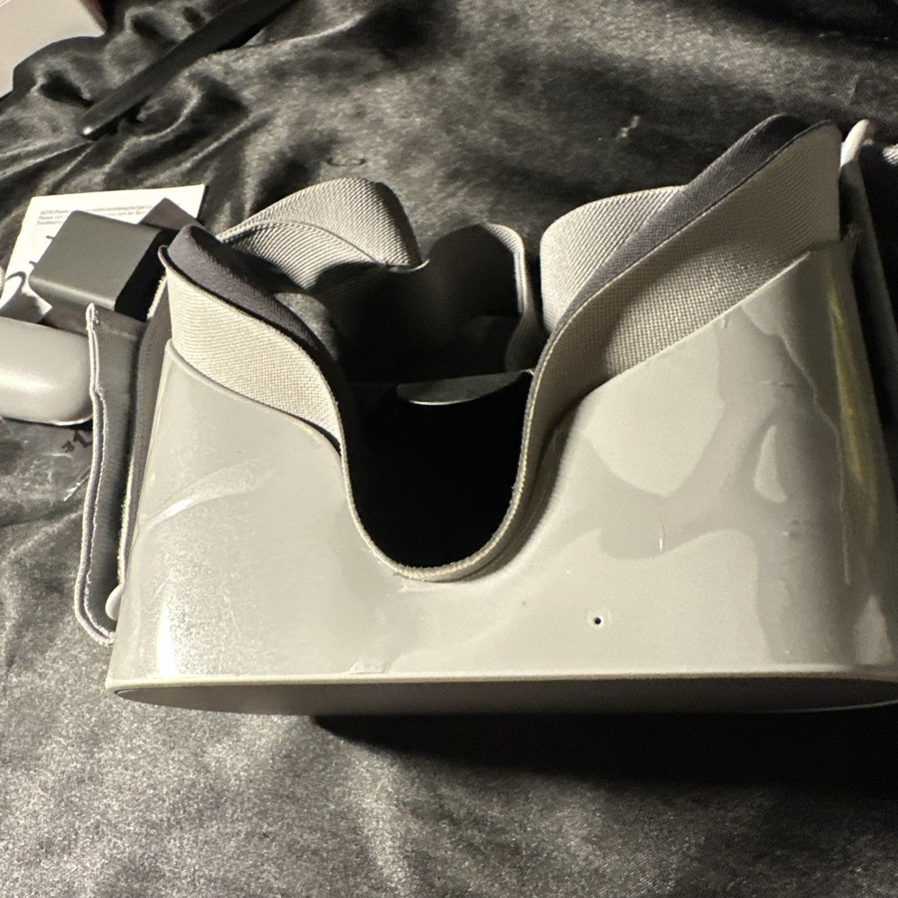 Oculus Go 32GB Open Box Working