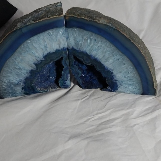 Large Blue White Gray Agate Geode Semi-Circle Natural Crystal Finish