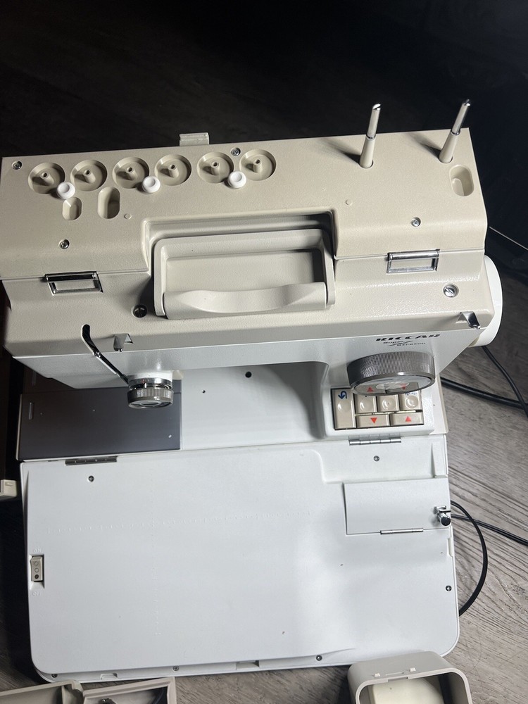 riccar super stretch 303 Sewing Machine