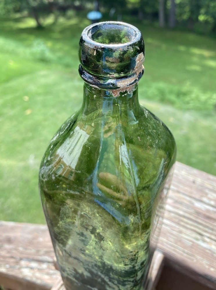 Walker’s S Kilmarnock Whisky Bottle