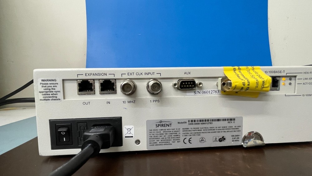 Spirent SMB-600B Performance Analysis System With LAN-3320A Module