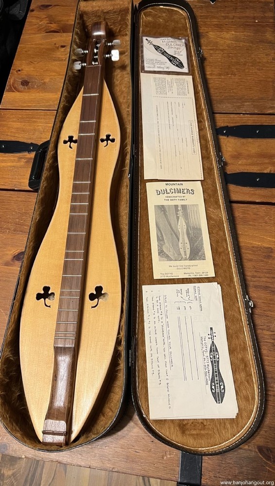 Daniel Doty mountain dulcimer with case and Doty papers