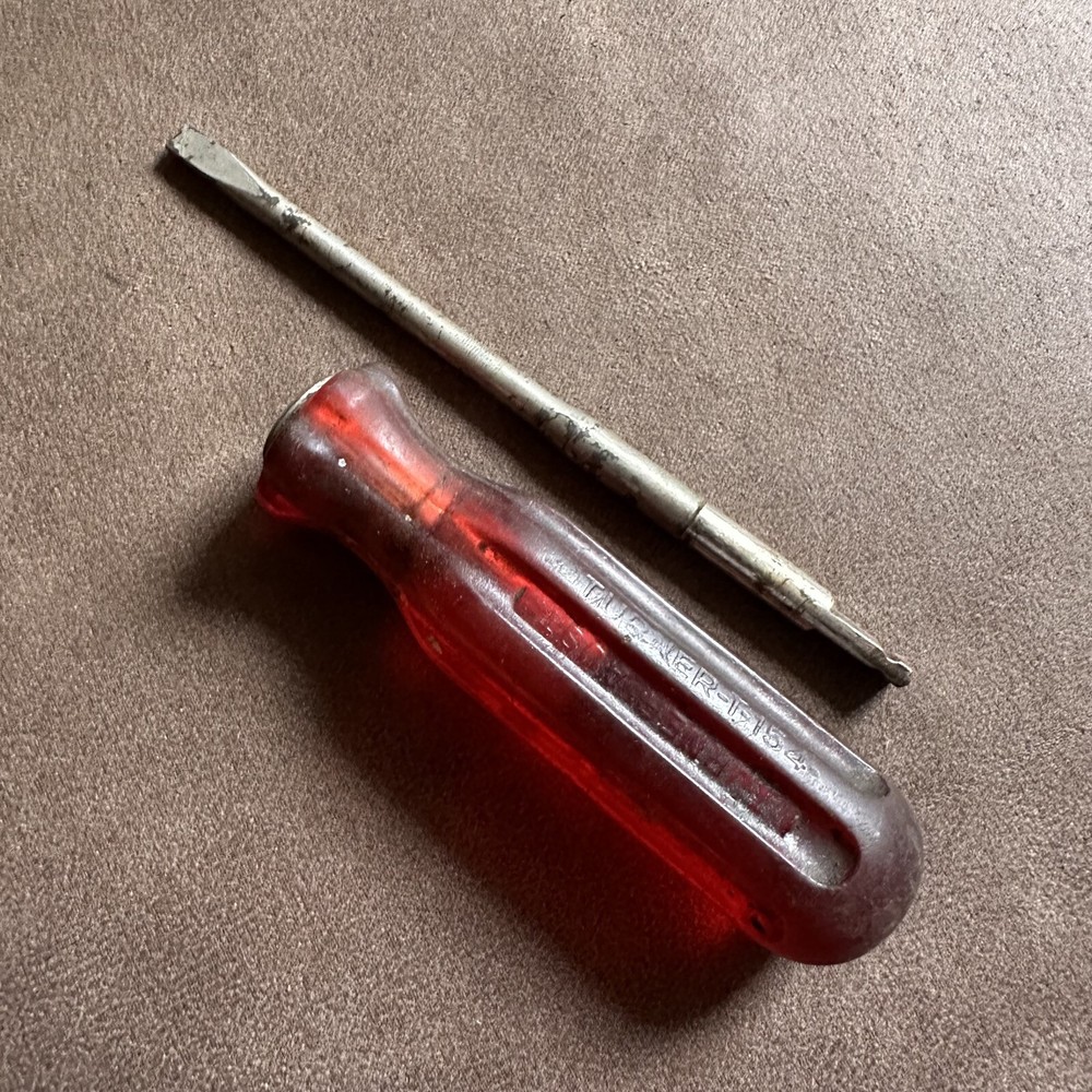 VINTAGE TURNER T-154 FLAT HEAD AUSTRALIA INTERCHANGEABLE SCREWDRIVER HANDLE