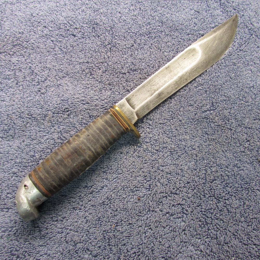 Western Boulder Colo. Fixed Blade / Shark