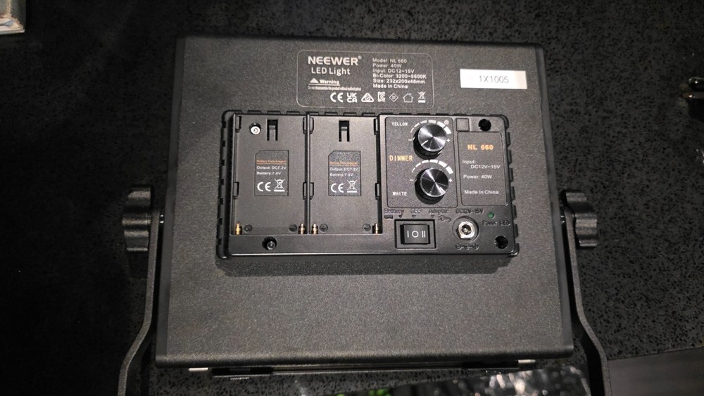 Neewer NL-660 Dimmable Large LED Video Light Panel