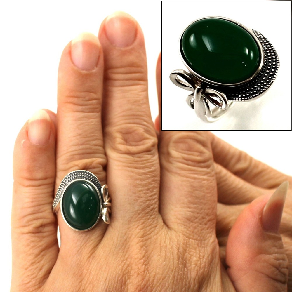 Green Agate Sterling Silver Hand Crafted Solitaire Ring (12x15mm)