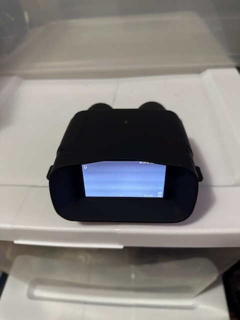 36 MP Night Vision 4k UHD, Black Color Binoculars! Includes Strap