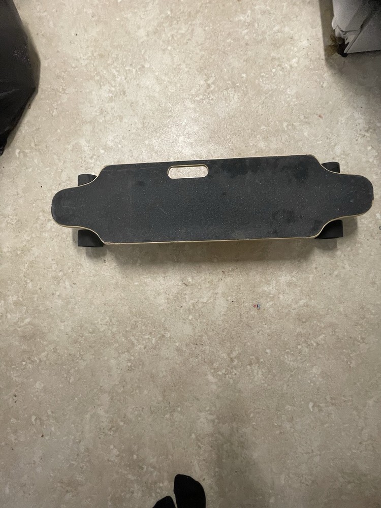 Electric longboard