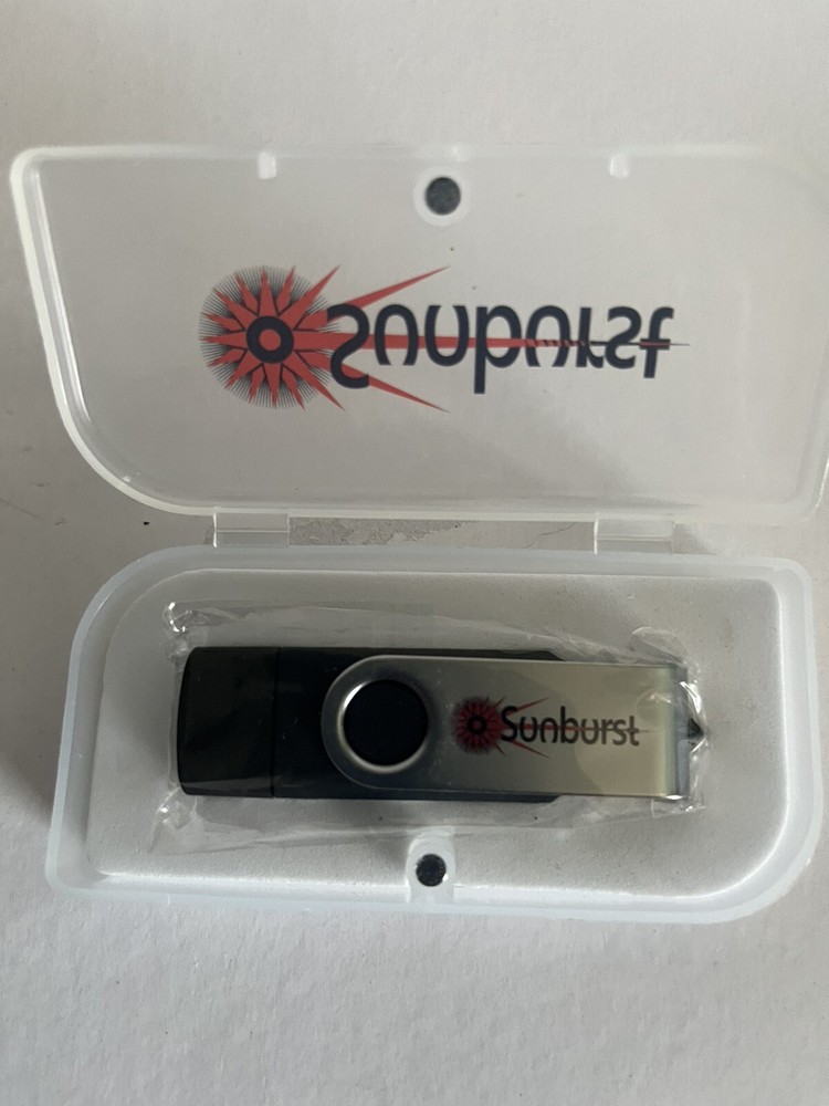 Sunburst USB Flash Drive 8GB