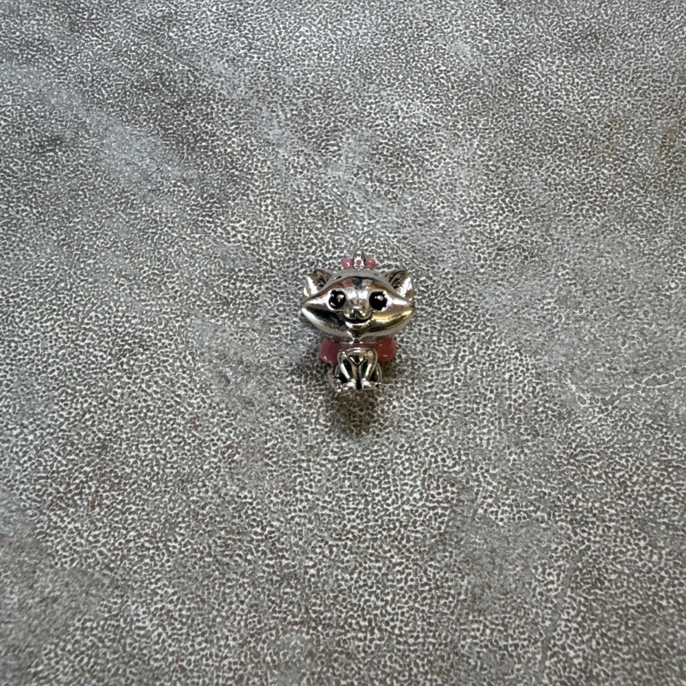 Pandora Marie 🐱 Cat charm