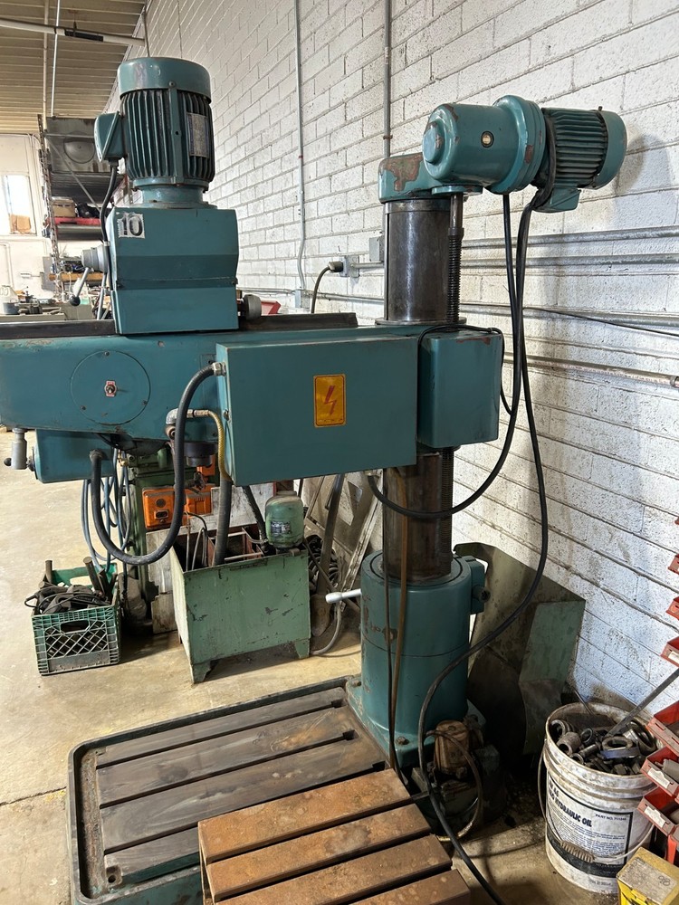 Lux Drill 832 Radial Drill Press