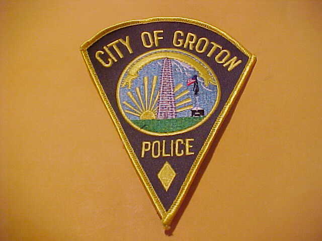 GROTON CONNECTICUT POLICE PATCH SHOULDER SIZE UNUSED