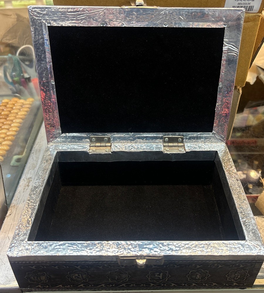 Silver colored Lined tarot card box with Buddha On It
