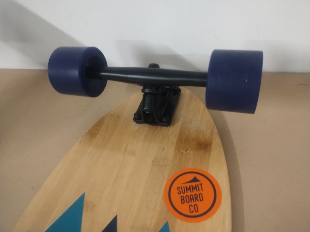 Summit Board Co Eggboard skateboard Mini Short Longboard 19x9 deck. Portable