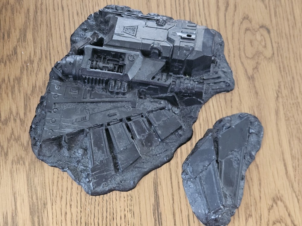 Battle For Macragge Crashed Imperial Aquila Shuttle Terrain Tail Warhammer