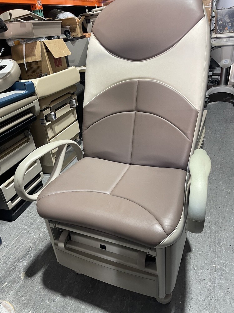 Brewer 6500 Access High-Low Exam Table