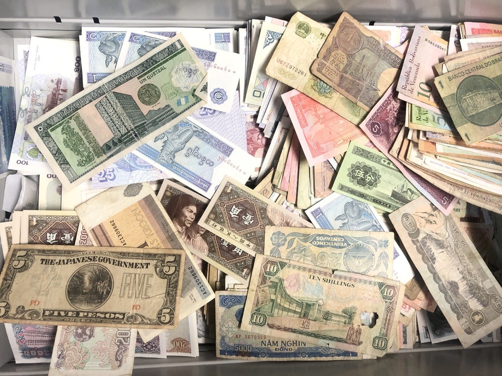 🔥 Lot 25 FOREIGN WORLD COINS + 7 Bank Notes .........🔥