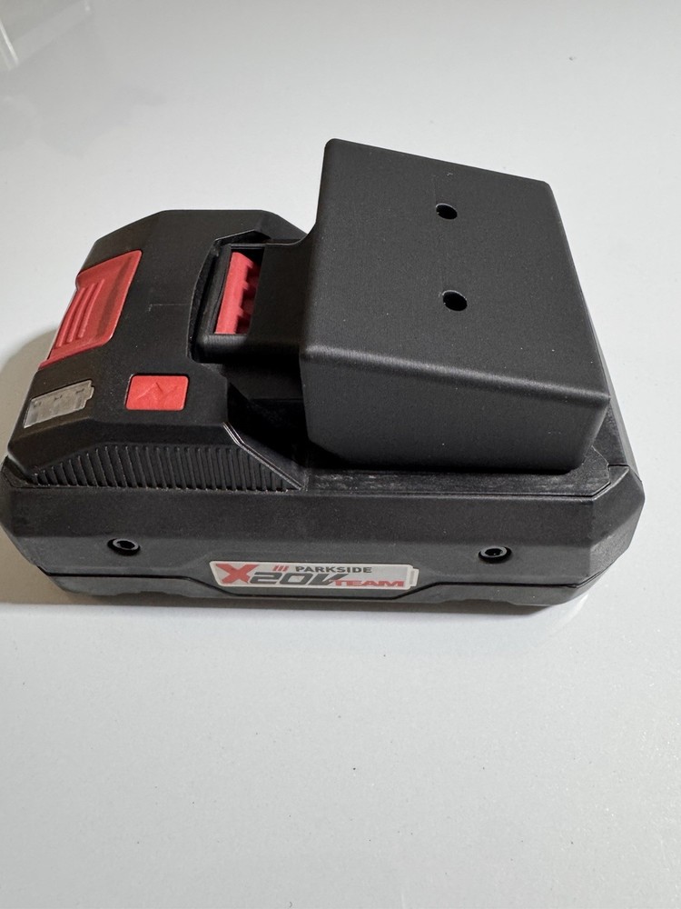 Parkside Battery Wall Mount