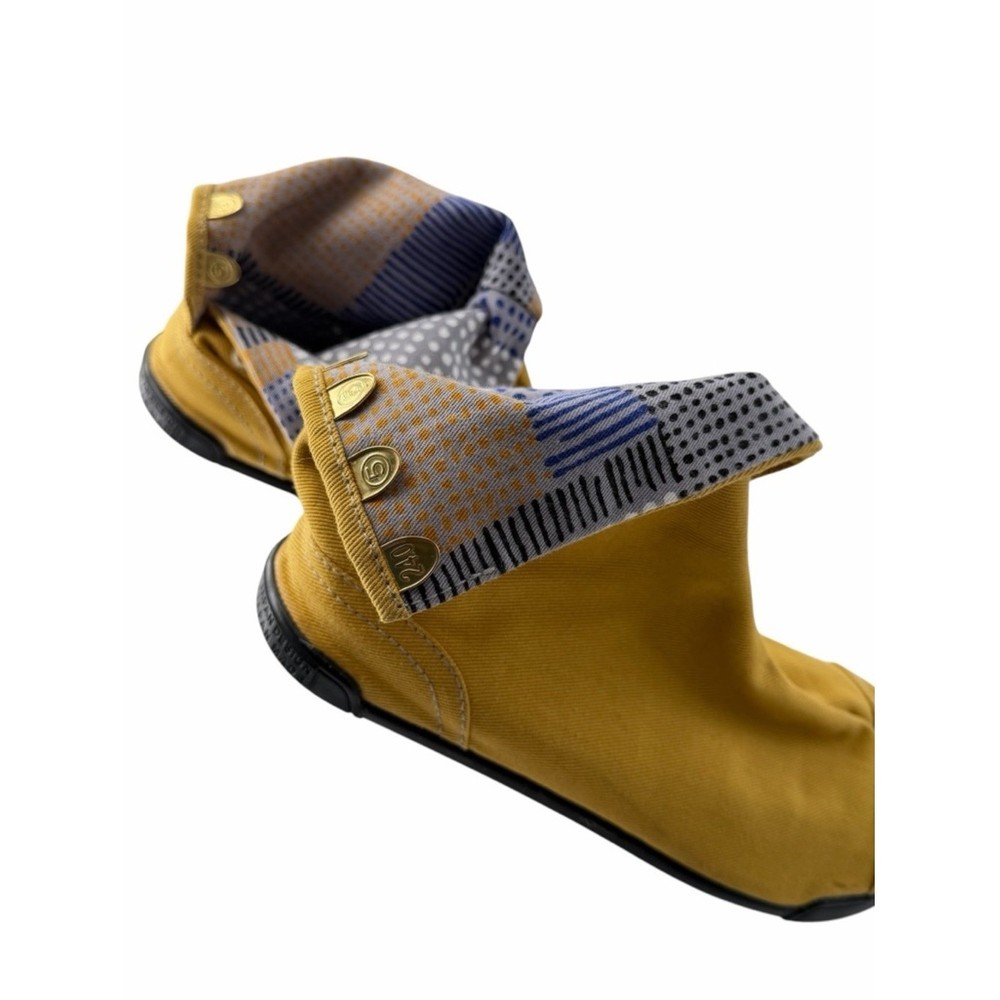 SOU・SOU Marugo split-toe tabi shoes