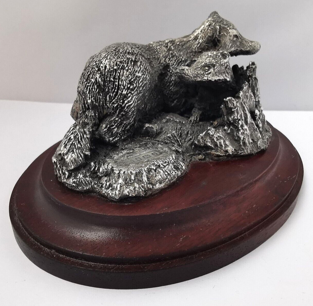 Vintage Solid Silver Badger Group Figurine - Sheff 1986.