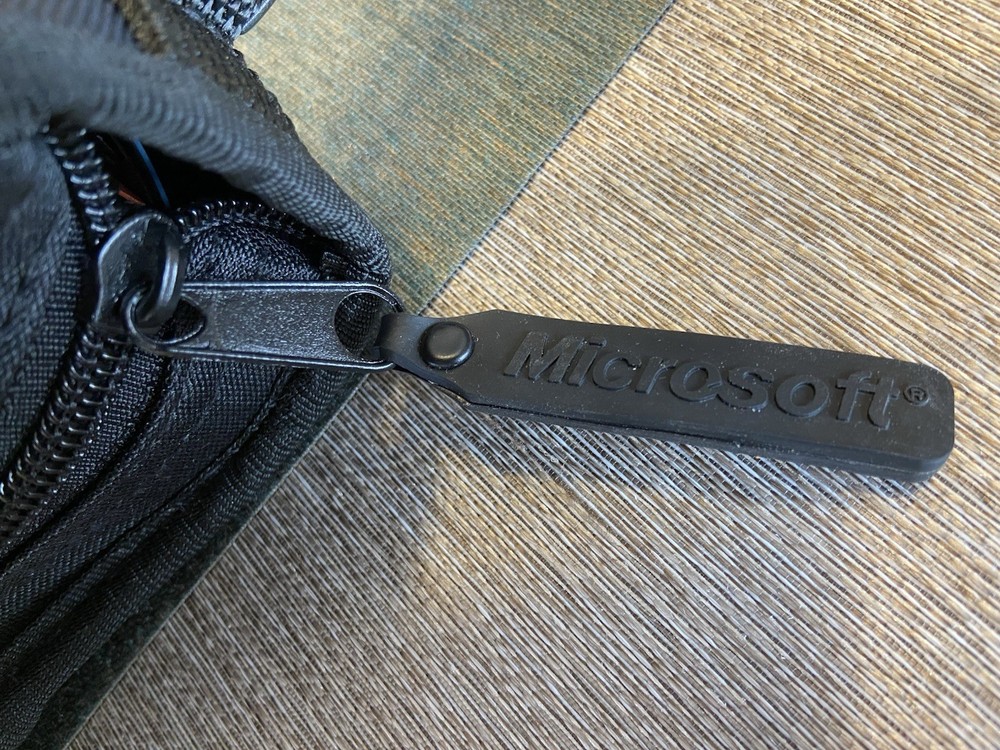 Microsoft MSDN CD DVD Carrying Case Wallet Black Blue Developer Tech Collectible