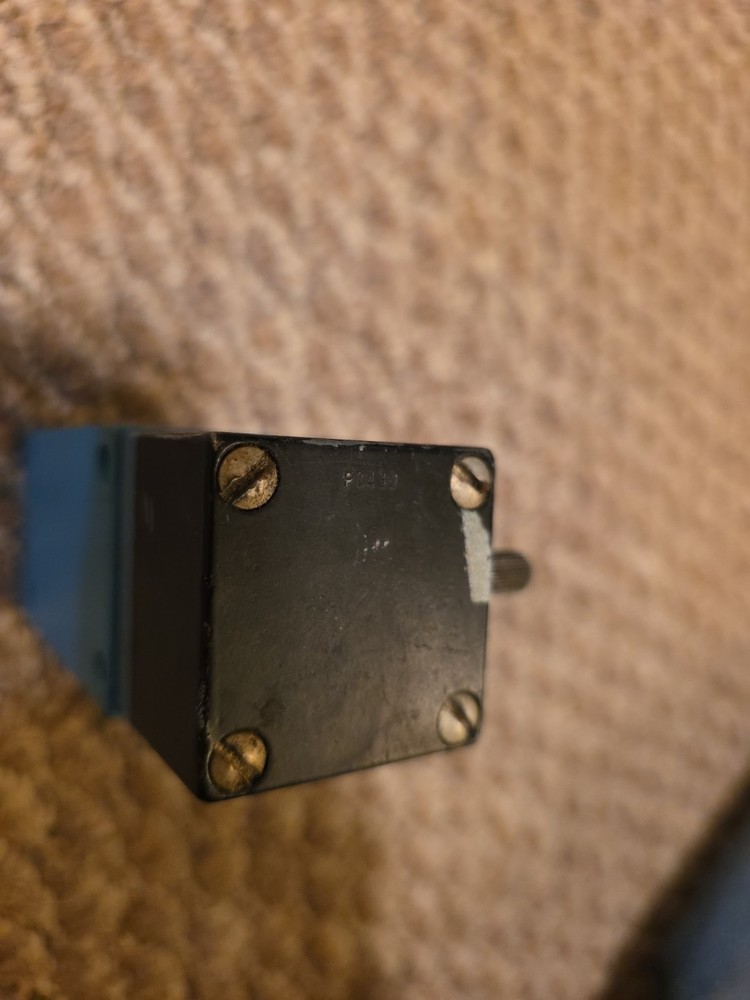 Honeywell LSP1A/P7430 Micro Switch