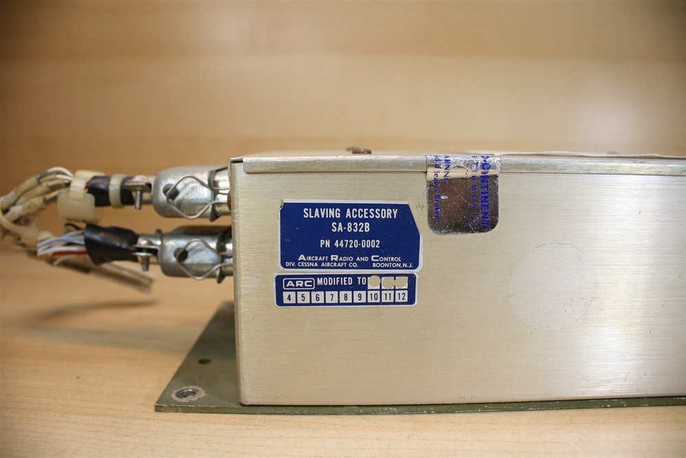 ARC SA-832B Gyro Amp 44720-0002