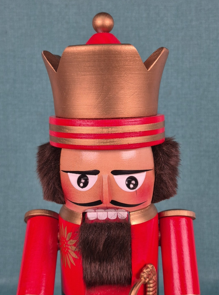 Steinbach German King Wooden Nutcracker 14.5”