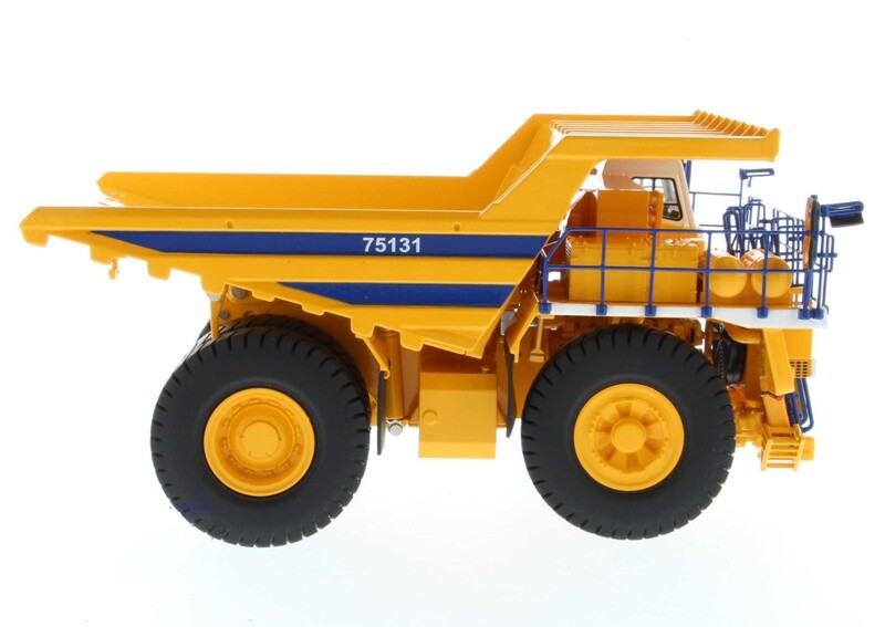 1:50 BELAZ 75131 130 TON MINING TRAUCK Construction Machine Diecast Model