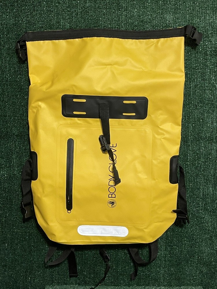 Body Glove Waterproof Floatable Backpack And Phone Case Fast Shipping!