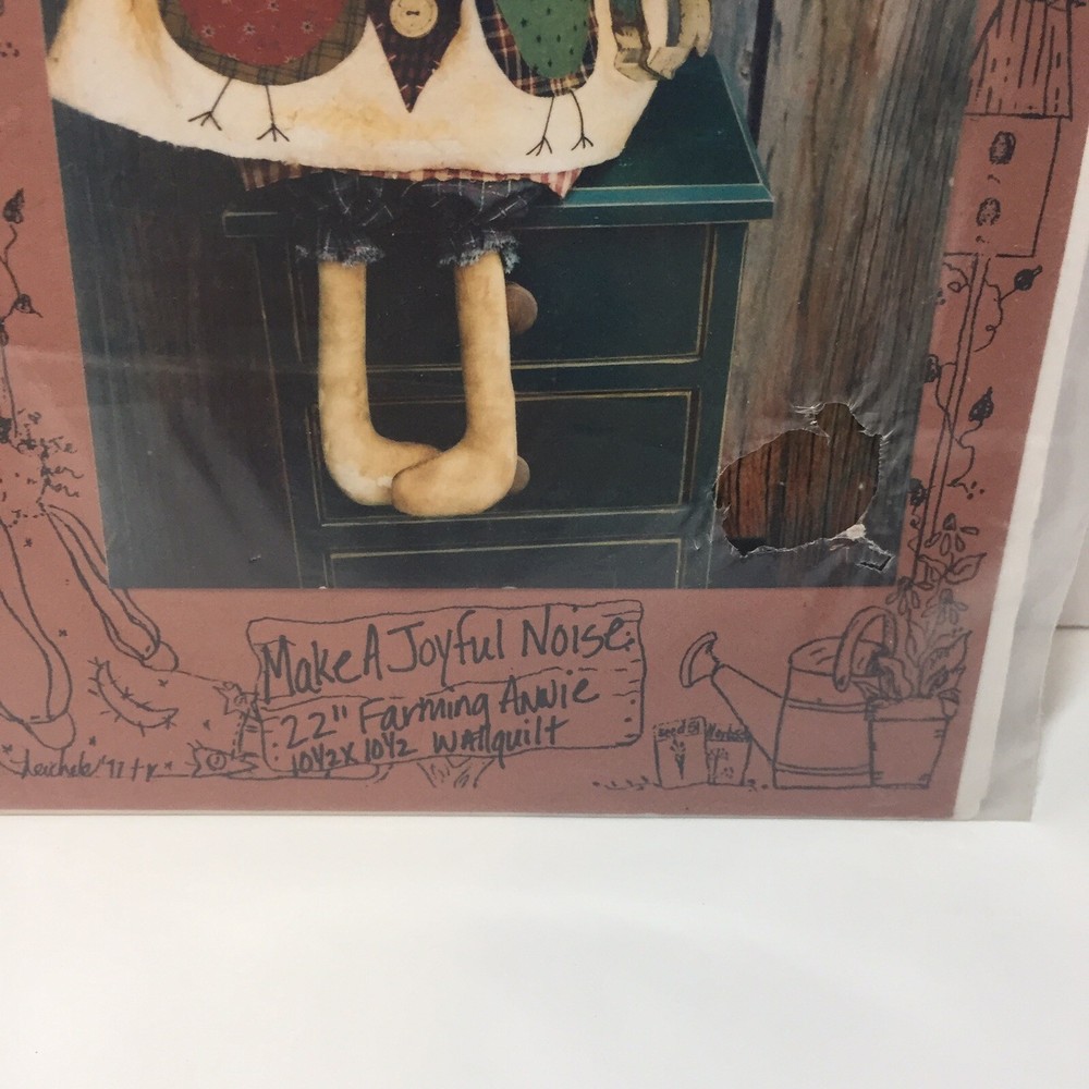 Make a Joyful Noise Pattern 22" Farming Annie 10.5" Walling Hanging