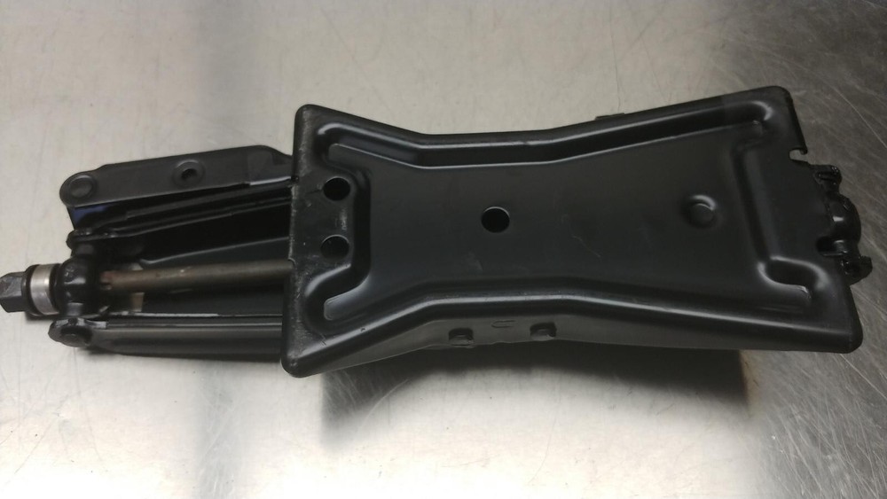 1993-2002 Camaro Firebird OEM Jack Assembly