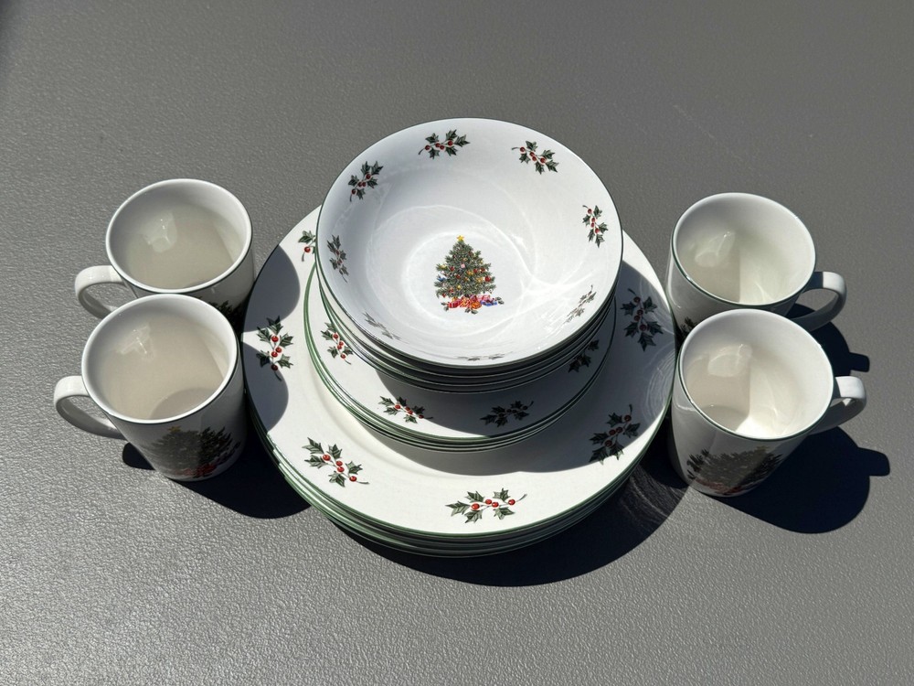 17 Piece Gibson (Setting for 4) & Pfaltzgraff Dinnerware Set Ft. Christmas Tree