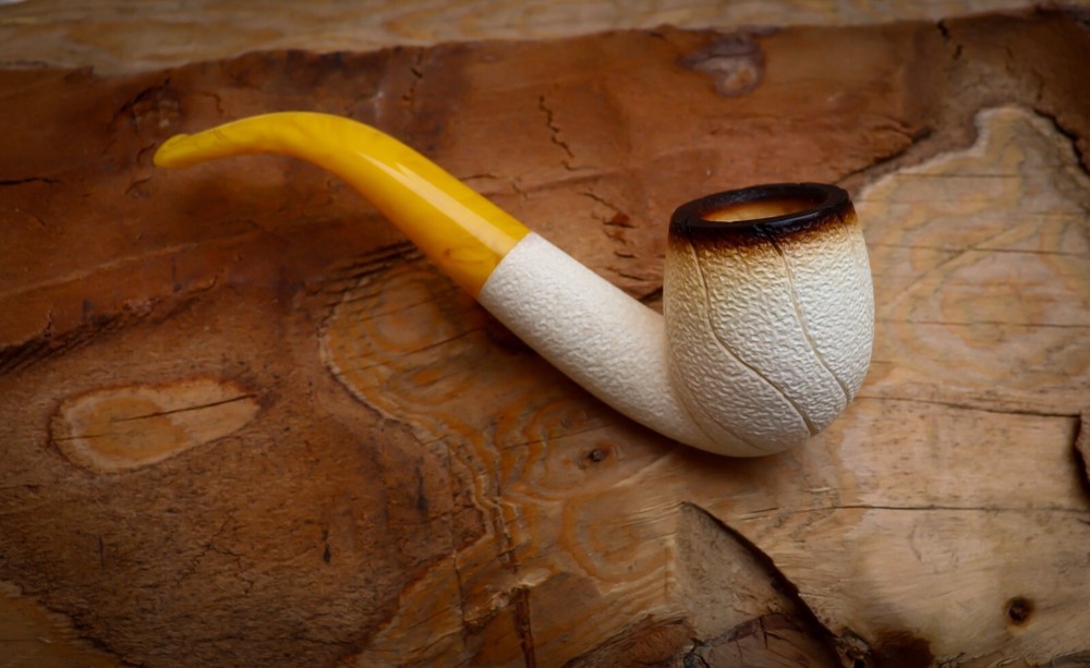 Rustic Patterned Special Hand Crafted Lee Van Cleef Meerschaum Pipe