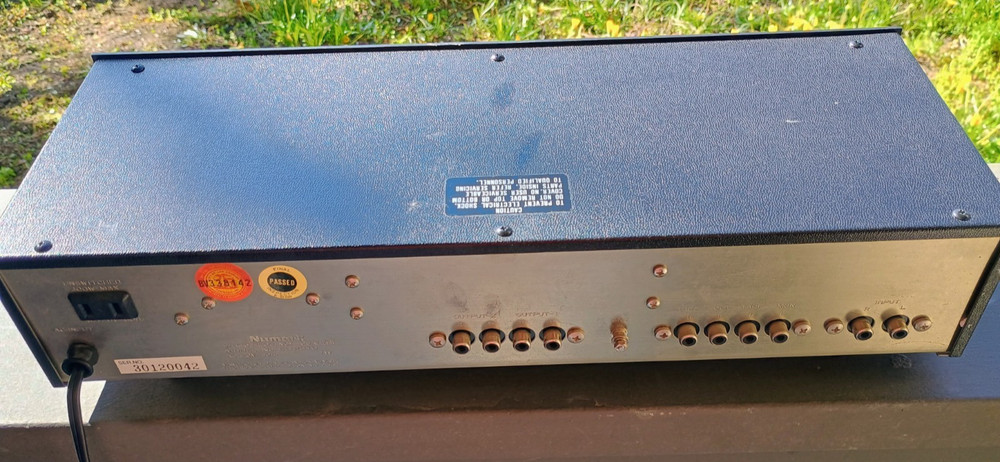 Numark EQ2310 Stereo Frequency Equalizer Tested and Working