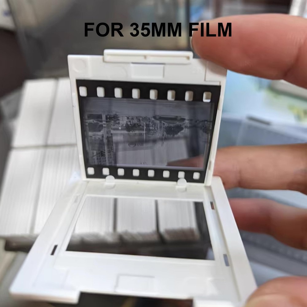 Plastic Slide Mounts 35mm-100 Pcs Includes Storage Box